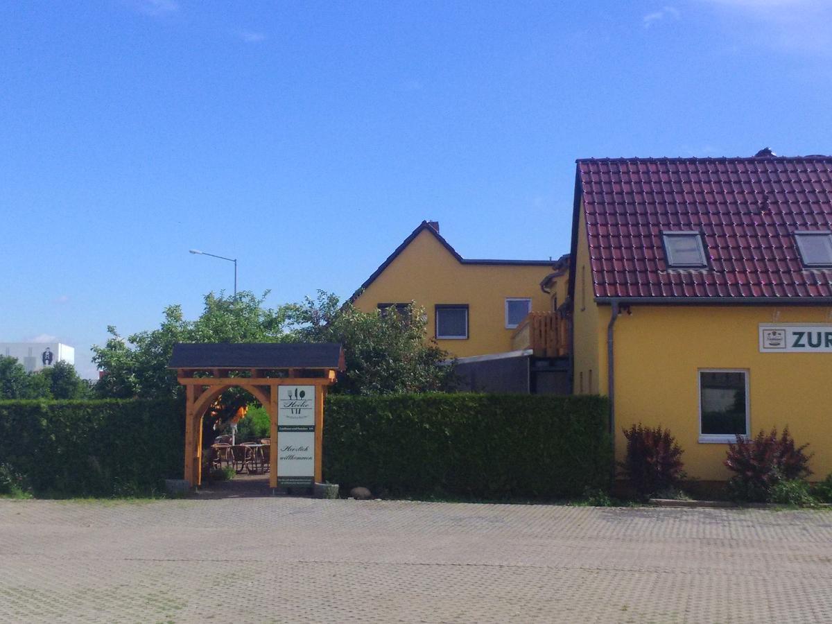 Gasthaus Zur Hecke เชินเนอเฟลด์ ภายนอก รูปภาพ